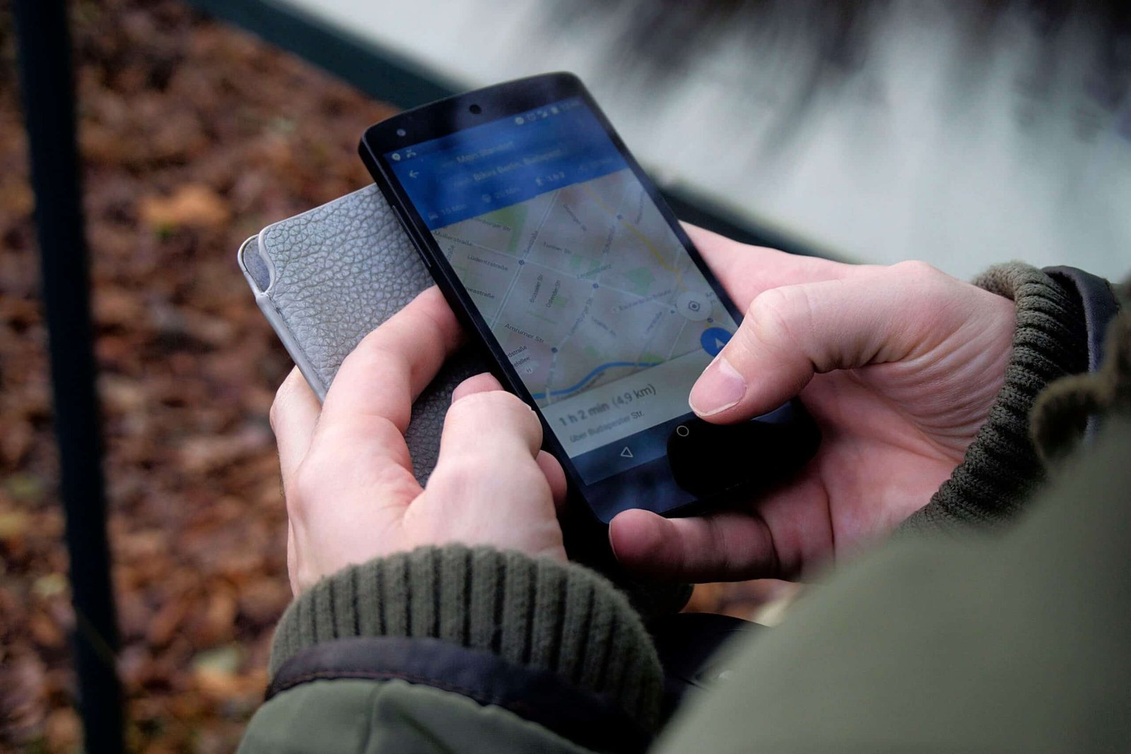 Customer looking up a local business on Google Maps where the Business Profile AI Overview now appears